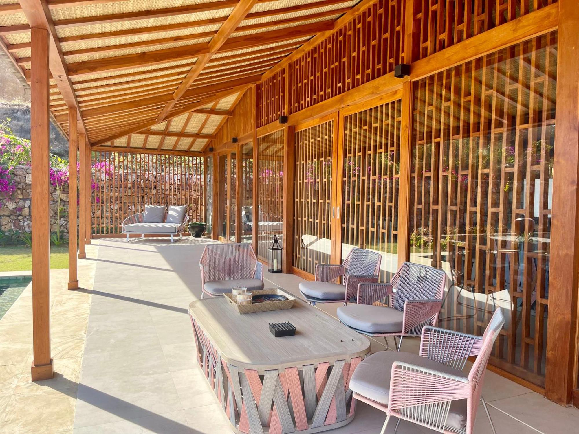 Hotel Lobster Bay Lombok à Awang Extérieur photo