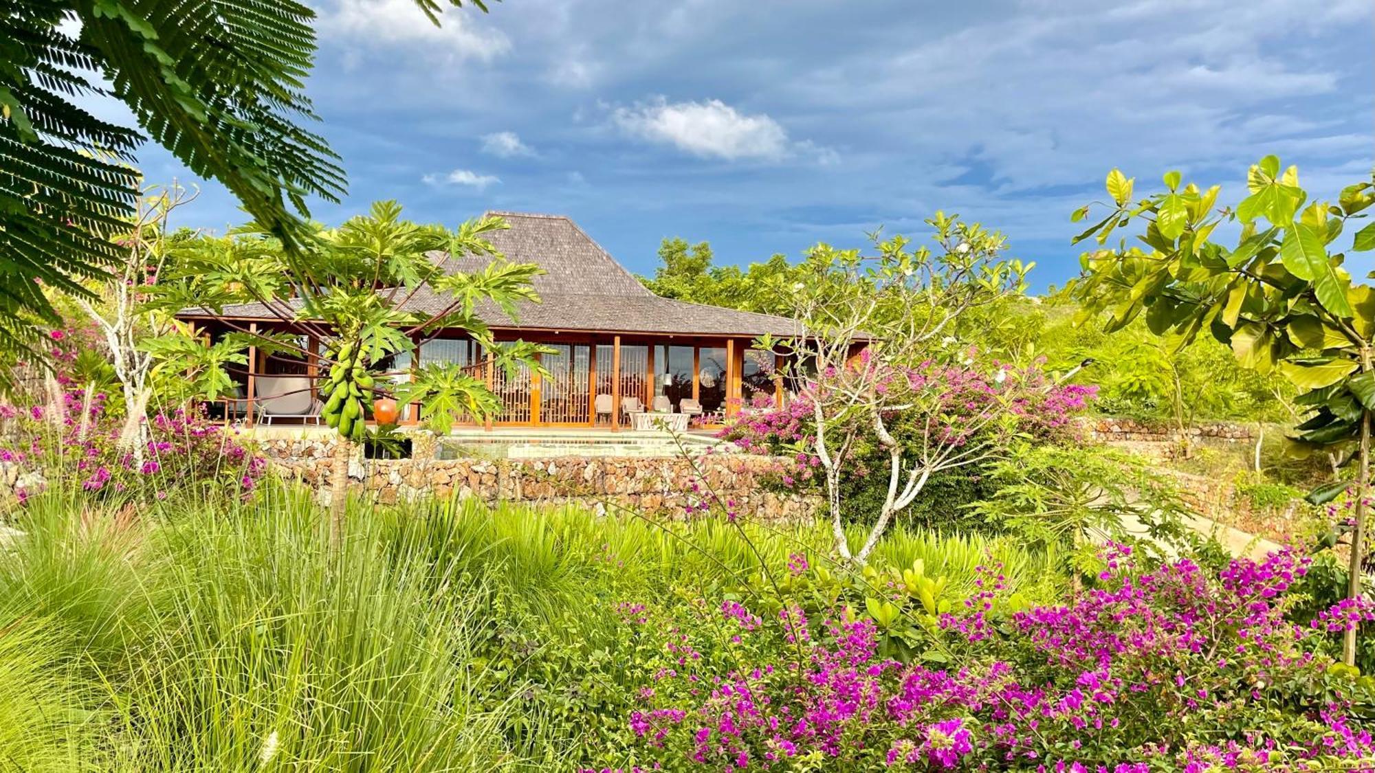 Hotel Lobster Bay Lombok à Awang Extérieur photo