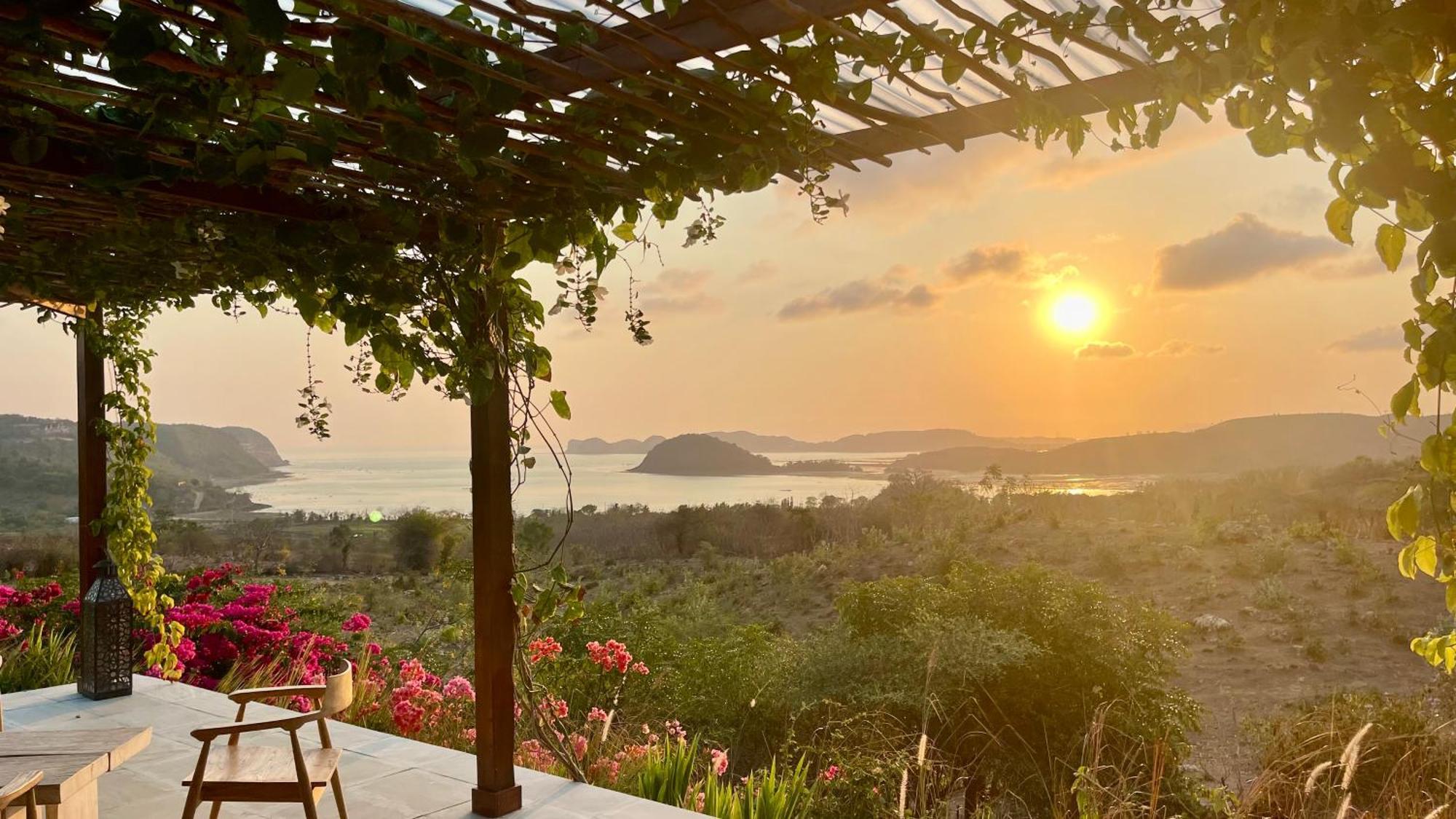 Hotel Lobster Bay Lombok à Awang Extérieur photo