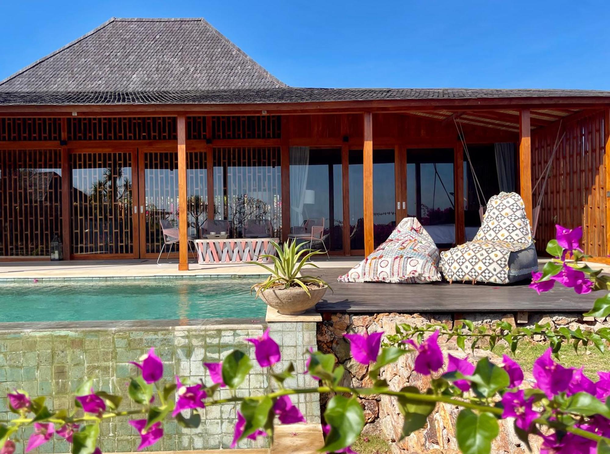 Hotel Lobster Bay Lombok à Awang Extérieur photo