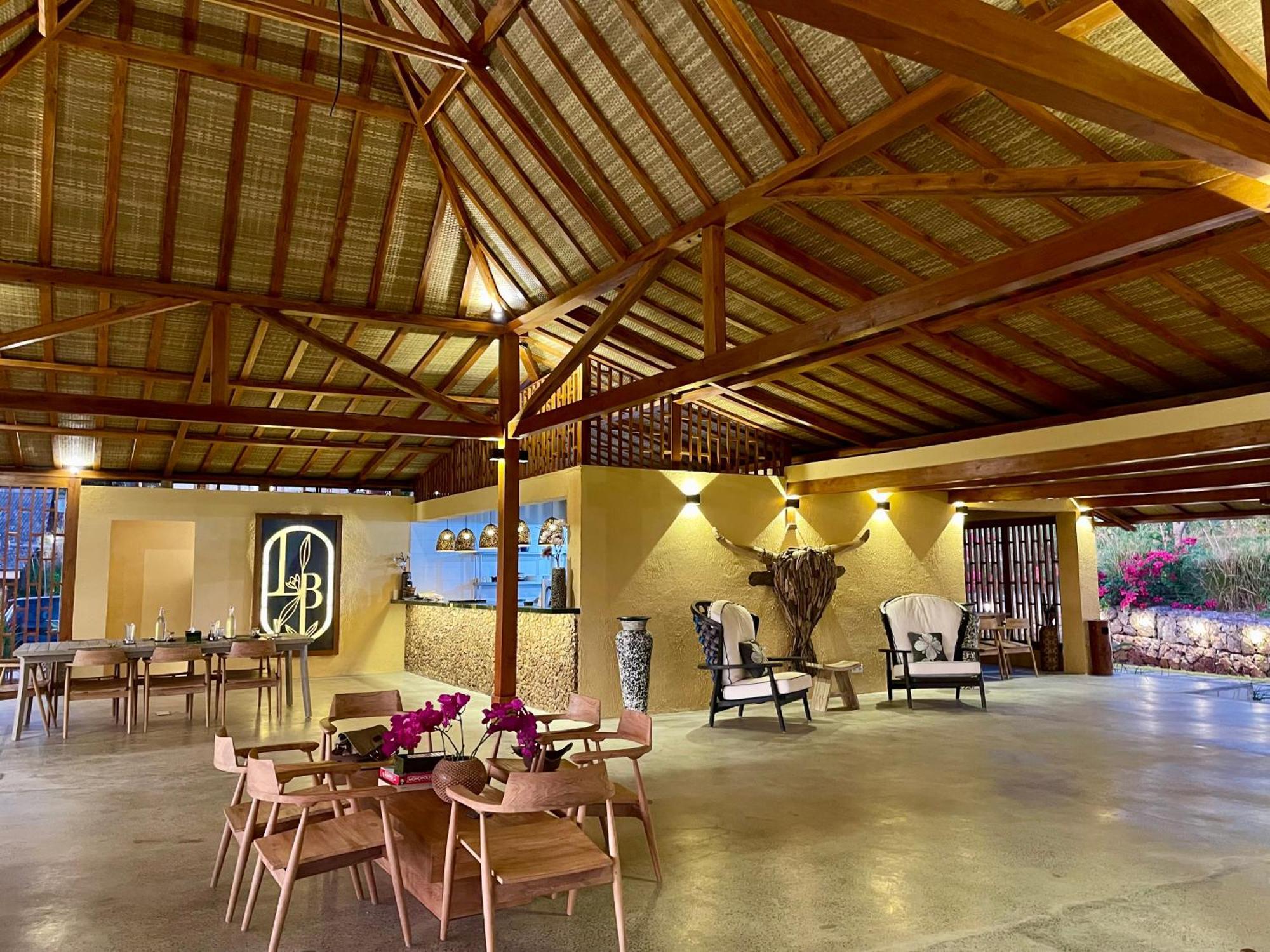 Hotel Lobster Bay Lombok à Awang Extérieur photo