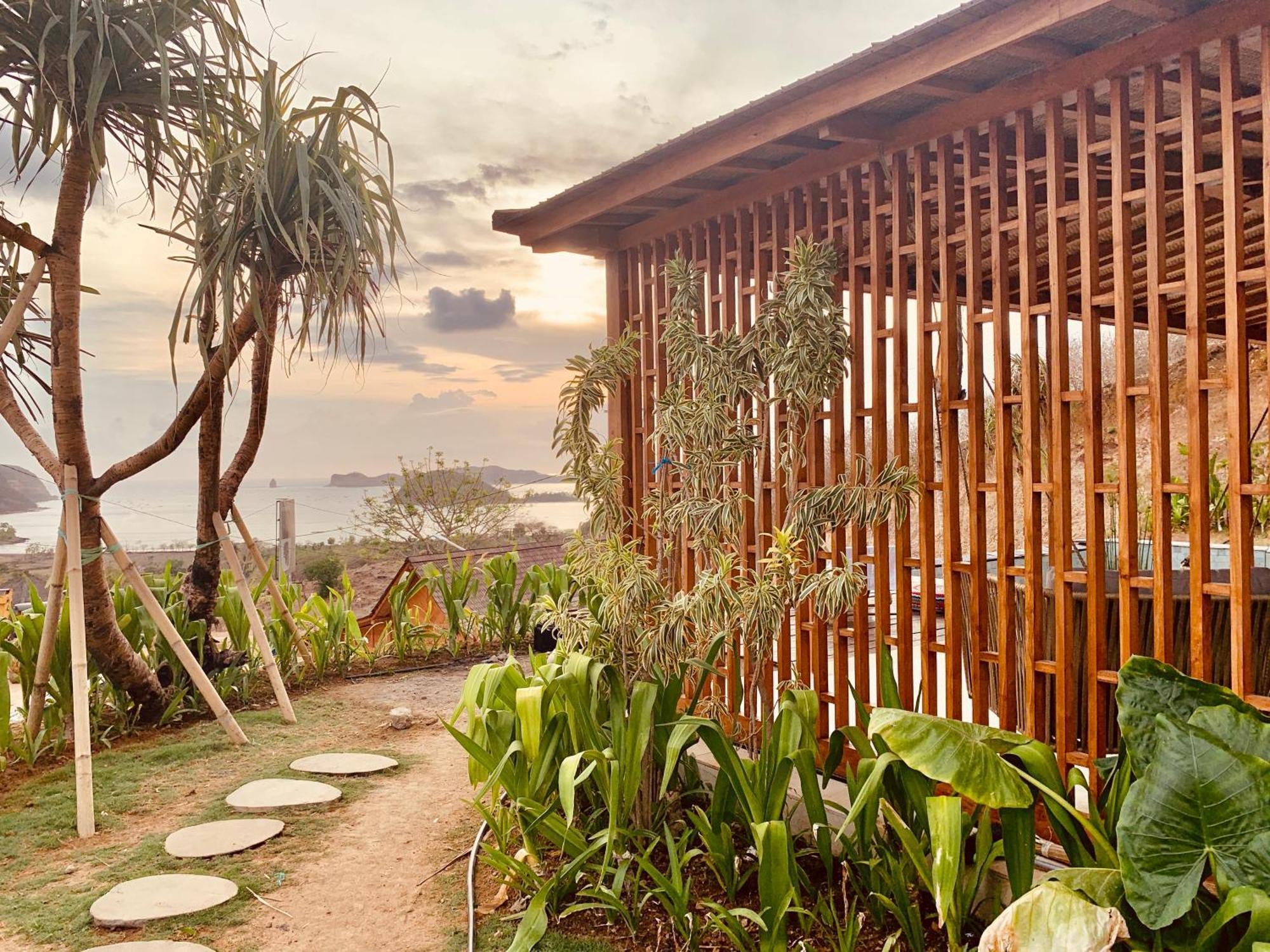 Hotel Lobster Bay Lombok à Awang Extérieur photo